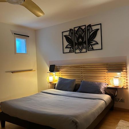 Chambre D'Hotes De Charme Saint-Germain-du-Puch Esterno foto